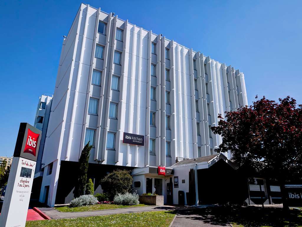 Ibis Lyon Est Bron Hotel Facilități foto